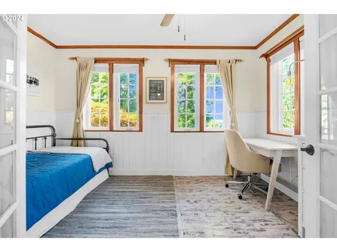 5118 Leif Erikson Drive Astoria OR 97103