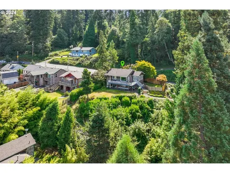 5118 Leif Erikson Drive Astoria OR 97103