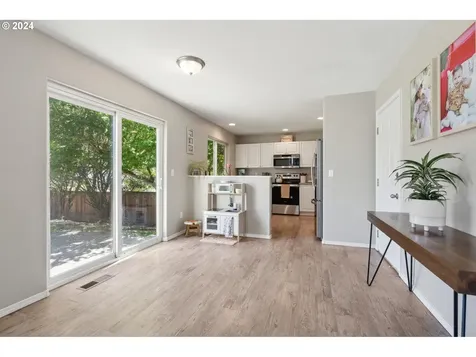 13602 Se 154th Drive Clackamas OR 97015
