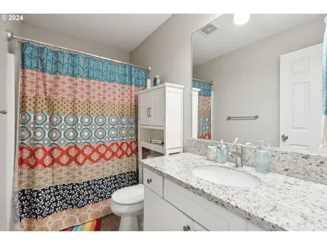 13602 Se 154th Drive Clackamas OR 97015