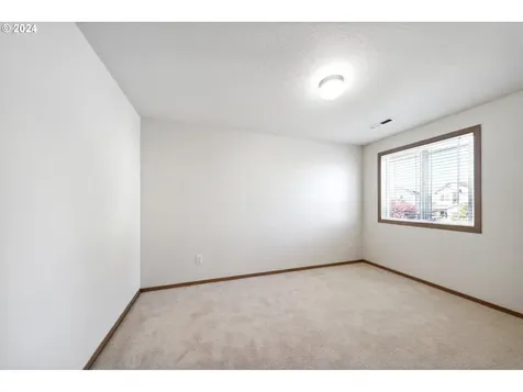 2423 NE 165th Avenue Vancouver WA 98684