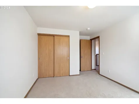 2423 NE 165th Avenue Vancouver WA 98684
