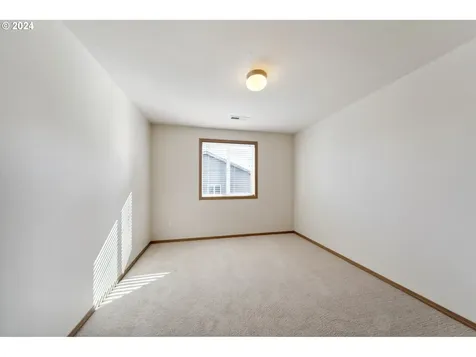 2423 NE 165th Avenue Vancouver WA 98684