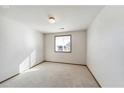 2423 NE 165th Avenue Vancouver WA 98684