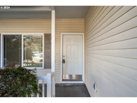 2423 NE 165th Avenue Vancouver WA 98684