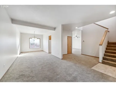 2423 NE 165th Avenue Vancouver WA 98684