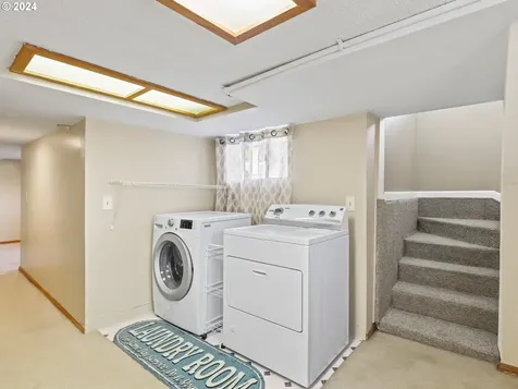 2915 SE Harrison Street Milwaukie OR 97222