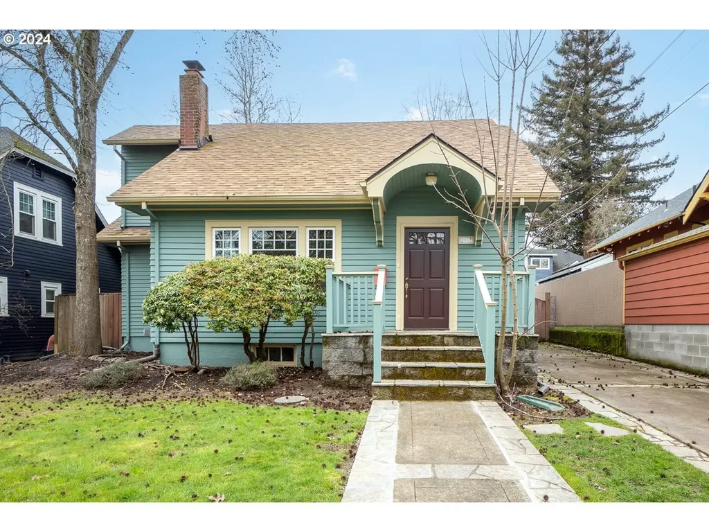 2917 Ne 10th Avenue Portland OR 97212