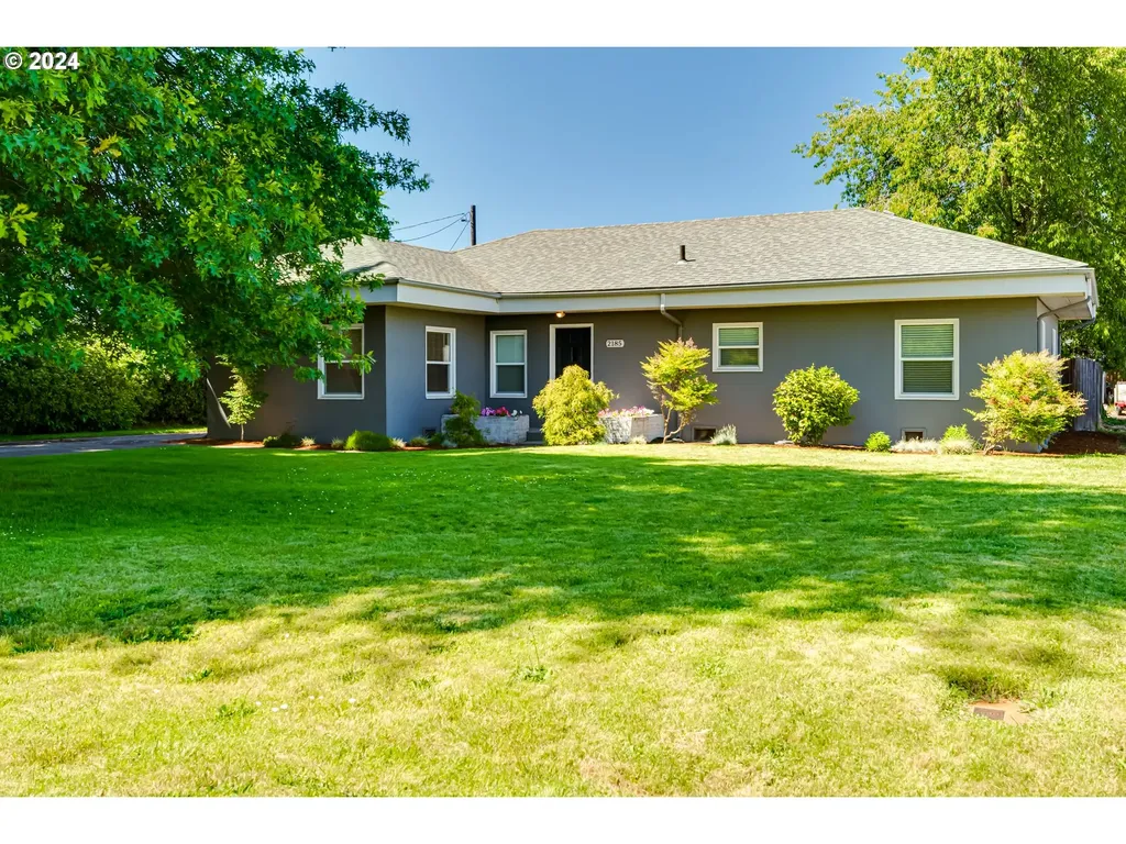 2185 Willona Drive Eugene OR 97408
