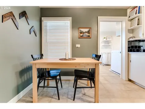 2185 Willona Drive Eugene OR 97408