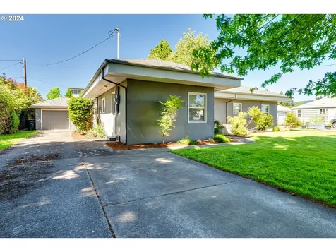 2185 Willona Drive Eugene OR 97408
