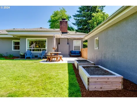 2185 Willona Drive Eugene OR 97408