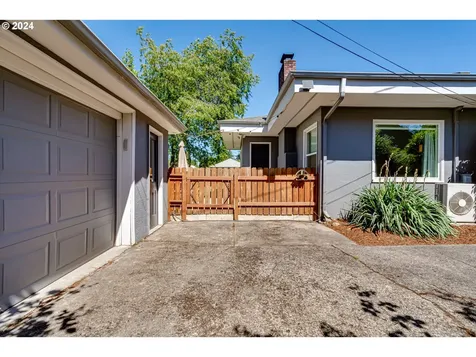 2185 Willona Drive Eugene OR 97408