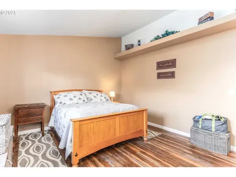 310 NW Elizabeth Avenue Winston OR 97496