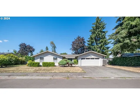 789 Glenwood Street Lebanon OR 97355