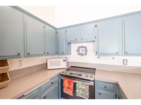 789 Glenwood Street Lebanon OR 97355