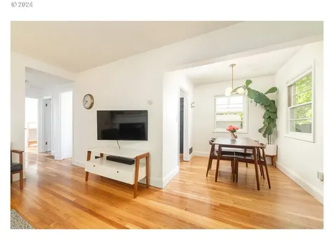 3408 Se Holgate Boulevard Portland OR 97202