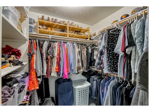 4083 SW Brixton Avenue Gresham OR 97080