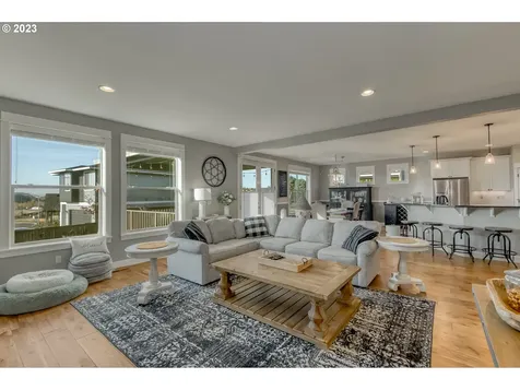 4083 SW Brixton Avenue Gresham OR 97080