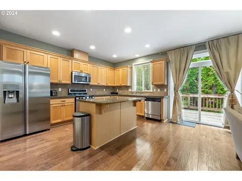 4978 SW 157th Place Beaverton OR 97007