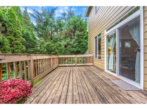 4978 SW 157th Place Beaverton OR 97007