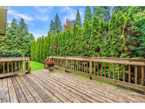 4978 SW 157th Place Beaverton OR 97007