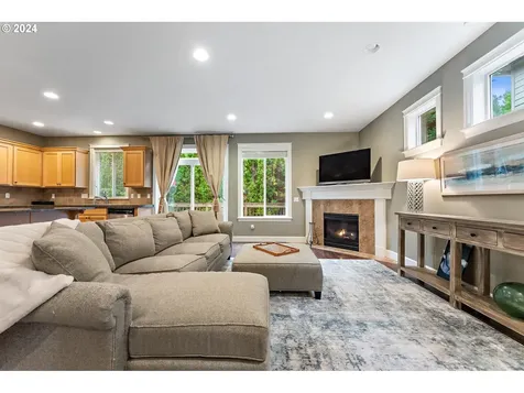 4978 SW 157th Place Beaverton OR 97007