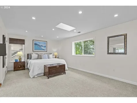 2225 Starflower Court S Salem OR 97302