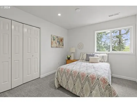 2225 Starflower Court S Salem OR 97302