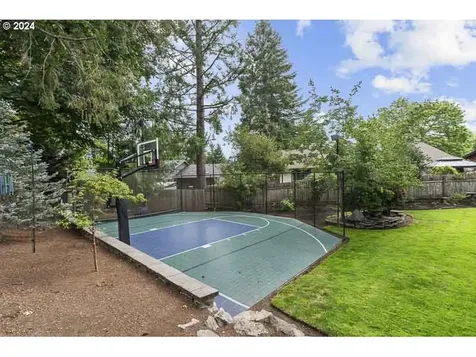 2225 Starflower Court S Salem OR 97302