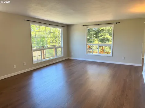 3144 Maple Drive Reedsport OR 97467