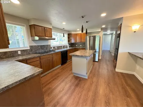 3144 Maple Drive Reedsport OR 97467