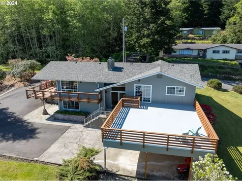 3144 Maple Drive Reedsport OR 97467