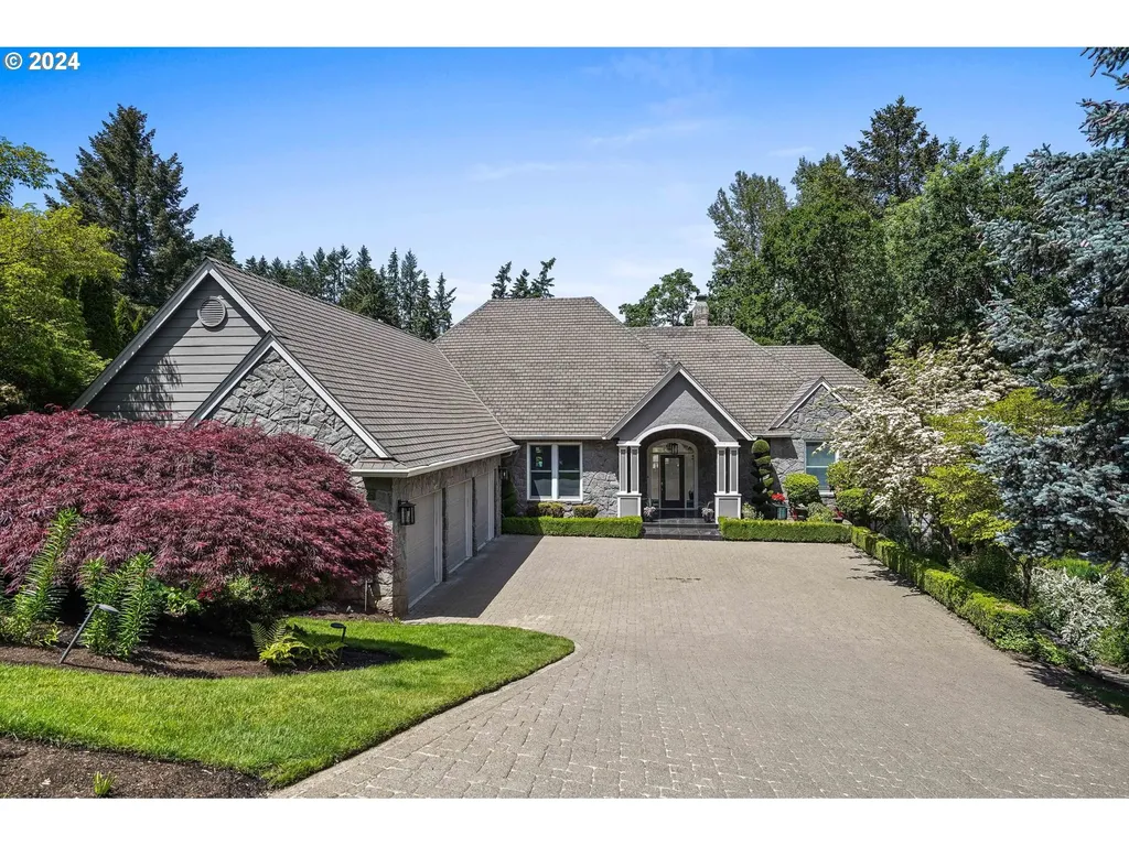 725 Palisades Drive SE Salem OR 97302