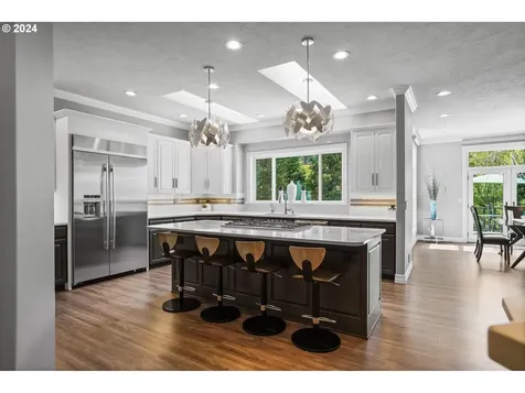 725 Palisades Drive SE Salem OR 97302
