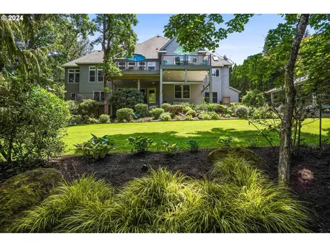 725 Palisades Drive SE Salem OR 97302