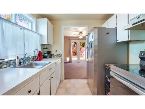 23270 Ne Village Court Wood Village OR 97060