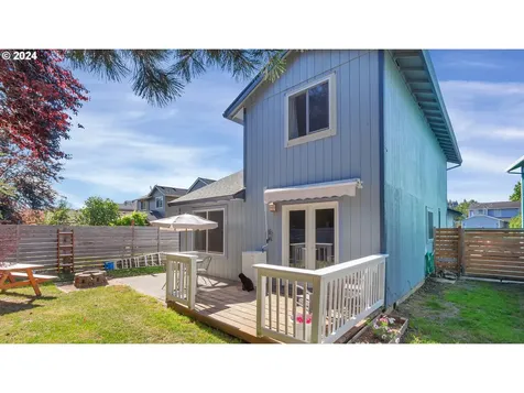 23270 Ne Village Court Wood Village OR 97060