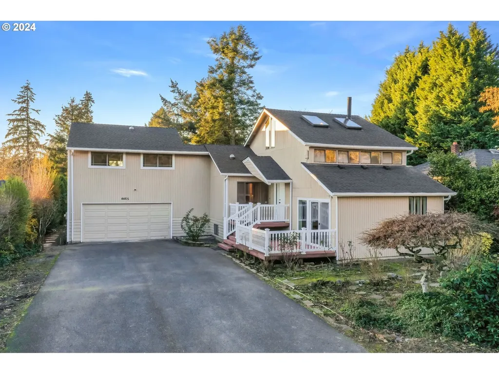 4465 SW 91st Avenue Portland OR 97225