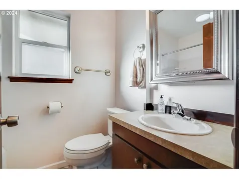 4465 SW 91st Avenue Portland OR 97225