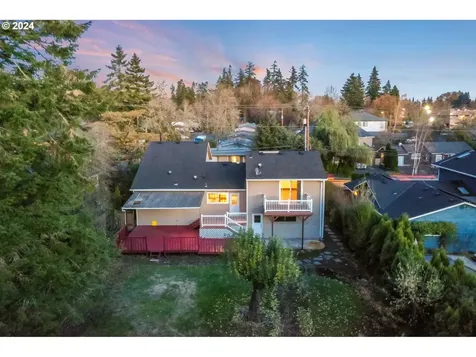 4465 SW 91st Avenue Portland OR 97225