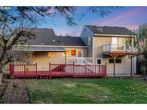 4465 SW 91st Avenue Portland OR 97225