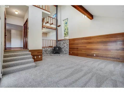 4465 SW 91st Avenue Portland OR 97225
