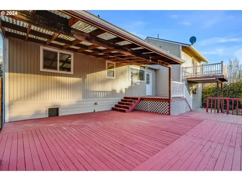 4465 SW 91st Avenue Portland OR 97225