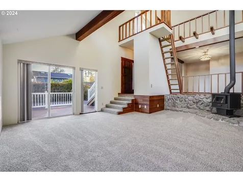 4465 SW 91st Avenue Portland OR 97225