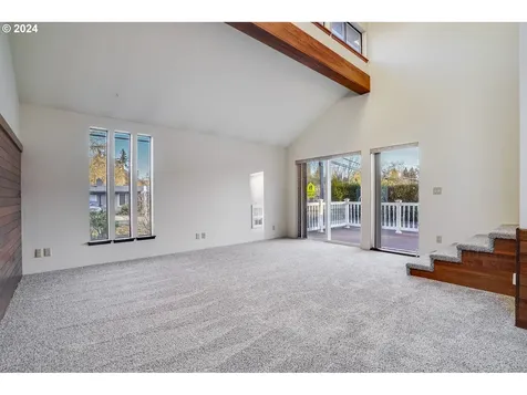 4465 SW 91st Avenue Portland OR 97225