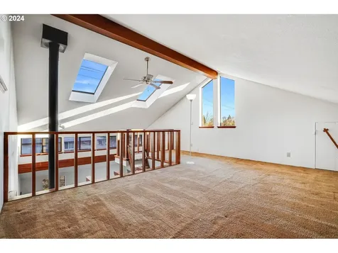 4465 SW 91st Avenue Portland OR 97225