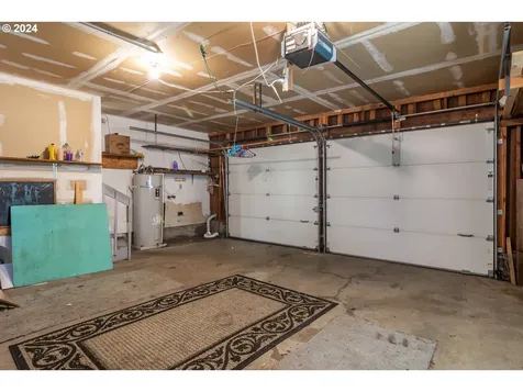 2166 Nw Luth Street Roseburg OR 97471