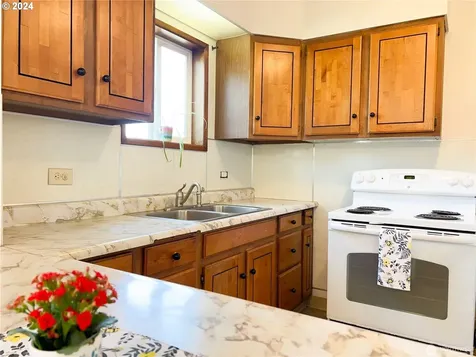 3315 Pine Street Longview WA 98632