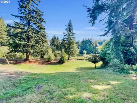 1209 Alder Avenue Coos Bay OR 97420